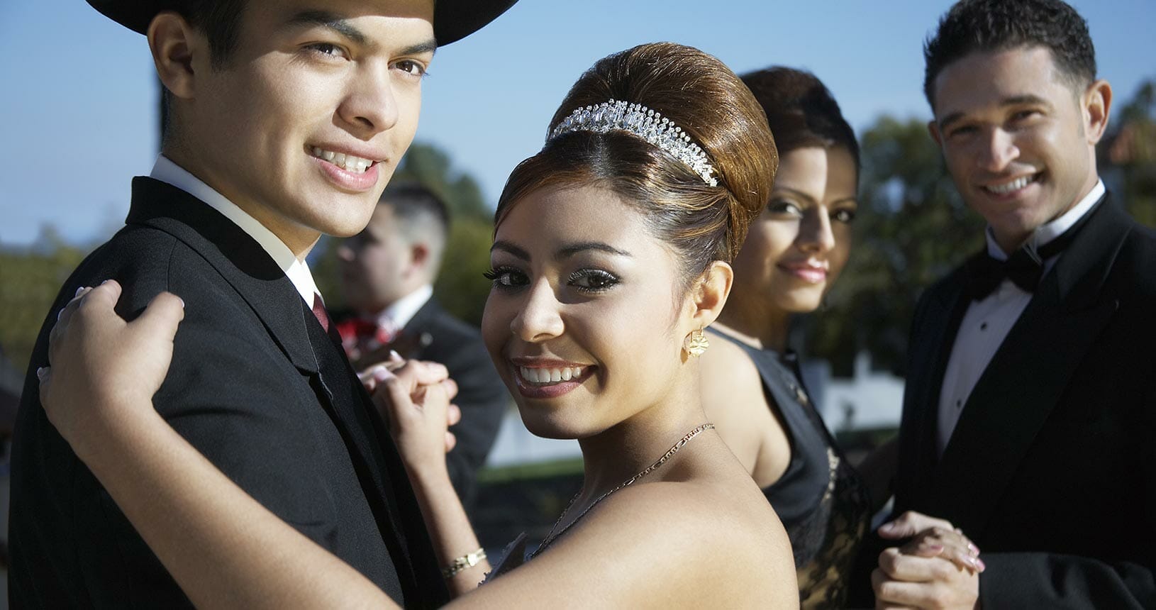 Quinceañera-party-bus